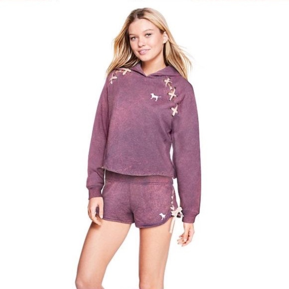PINK Victoria’s Secret Purple Cropped Lace-Up Hoodie | Size Medium